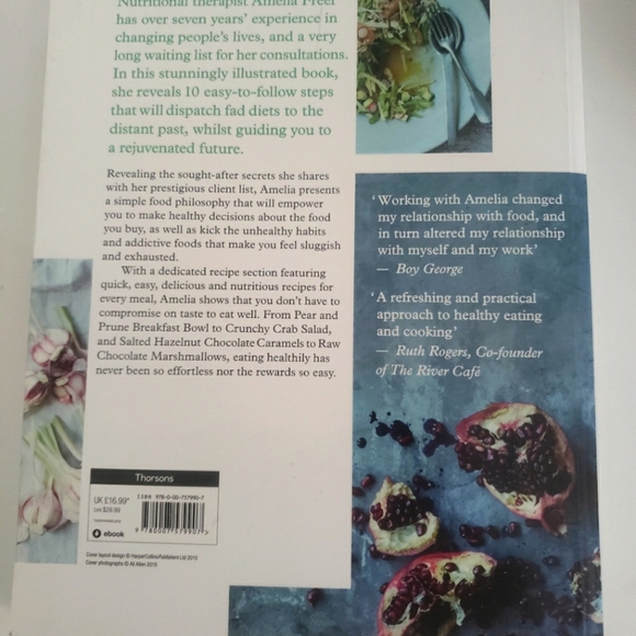 🌟Book- Eat Nourish Glow🌟 - Picture 2 of 2